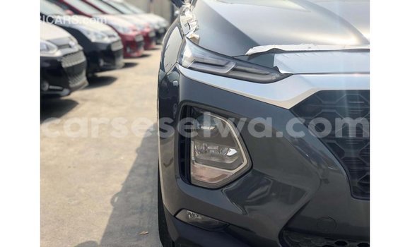 Buy Import Hyundai Santa Fe Green Car in Import - Dubai in East Mahé Buy Import Hyundai Santa Fe Green Car in Import - Dubai in East Mahé