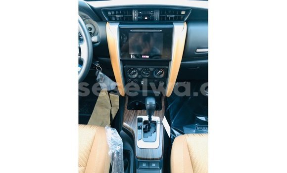 Buy Import Toyota Fortuner Black Car in Import - Dubai in East Mahé Buy Import Toyota Fortuner Black Car in Import - Dubai in East Mahé