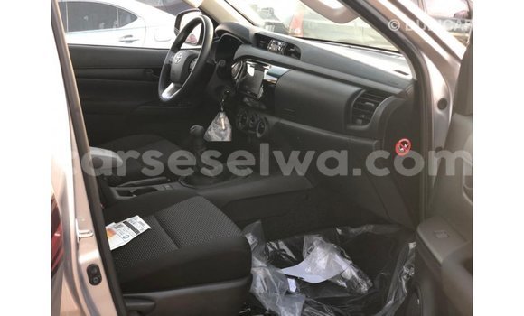 Buy Import Toyota Hilux Other Car in Import - Dubai in East Mahé Buy Import Toyota Hilux Other Car in Import - Dubai in East Mahé