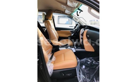 Buy Import Toyota Fortuner Black Car in Import - Dubai in East Mahé Buy Import Toyota Fortuner Black Car in Import - Dubai in East Mahé