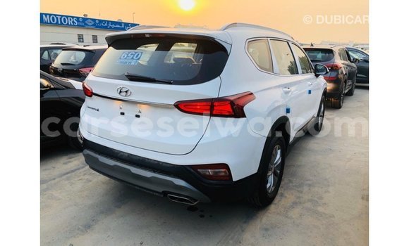 Buy Import Hyundai Santa Fe White Car in Import - Dubai in East Mahé Buy Import Hyundai Santa Fe White Car in Import - Dubai in East Mahé