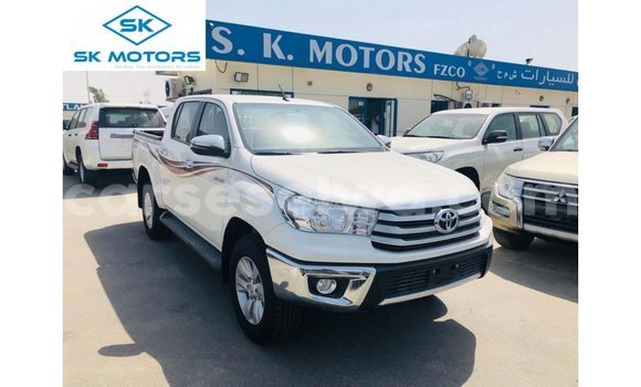 Buy Import Toyota Hilux White Car in Import - Dubai in East Mahé