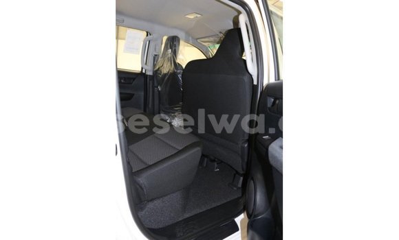 Buy Import Toyota Hilux White Car in Import - Dubai in East Mahé Buy Import Toyota Hilux White Car in Import - Dubai in East Mahé