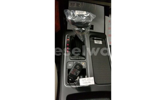 Buy Import Kia Sorento White Car in Import - Dubai in East Mahé Buy Import Kia Sorento White Car in Import - Dubai in East Mahé