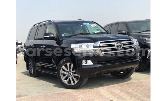 Buy Import Toyota Land Cruiser Black Car in Import - Dubai in East Mahé
