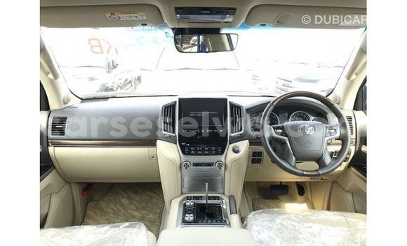Buy Import Toyota Land Cruiser Black Car in Import - Dubai in East Mahé Buy Import Toyota Land Cruiser Black Car in Import - Dubai in East Mahé