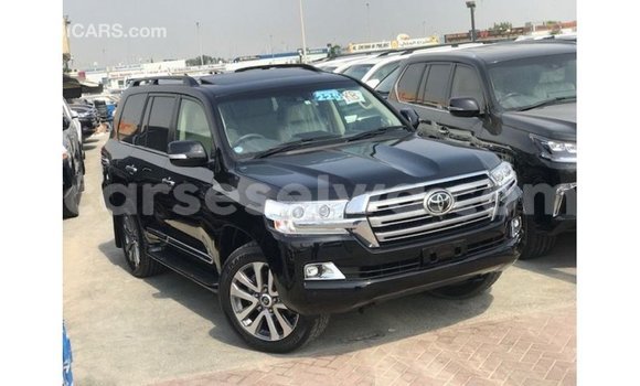 Buy Import Toyota Land Cruiser Black Car in Import - Dubai in East Mahé Buy Import Toyota Land Cruiser Black Car in Import - Dubai in East Mahé