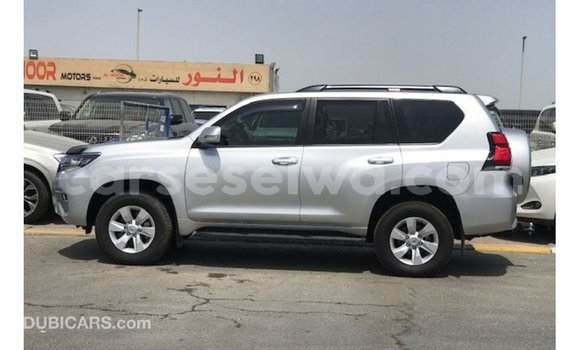 Acheter Import Voiture Toyota Prado Autre à Import - Dubai, East Mahé Acheter Import Voiture Toyota Prado Autre à Import - Dubai, East Mahé