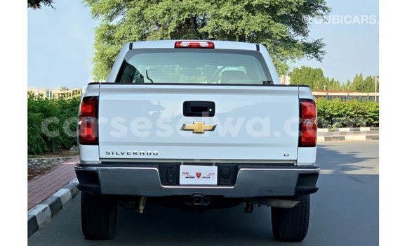 Buy Import Chevrolet Silverado White Car in Import - Dubai in East Mahé Buy Import Chevrolet Silverado White Car in Import - Dubai in East Mahé