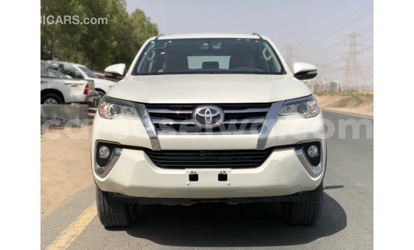 Buy Import Toyota Fortuner White Car in Import - Dubai in East Mahé Buy Import Toyota Fortuner White Car in Import - Dubai in East Mahé