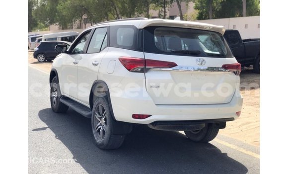 Buy Import Toyota Fortuner White Car in Import - Dubai in East Mahé Buy Import Toyota Fortuner White Car in Import - Dubai in East Mahé