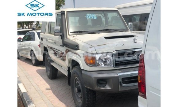 Buy Import Toyota Land Cruiser Other Car in Import - Dubai in East Mahé