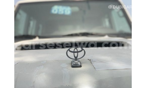 Buy Import Toyota Land Cruiser Other Car in Import - Dubai in East Mahé Buy Import Toyota Land Cruiser Other Car in Import - Dubai in East Mahé
