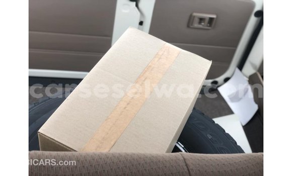 Buy Import Toyota Land Cruiser Other Car in Import - Dubai in East Mahé Buy Import Toyota Land Cruiser Other Car in Import - Dubai in East Mahé