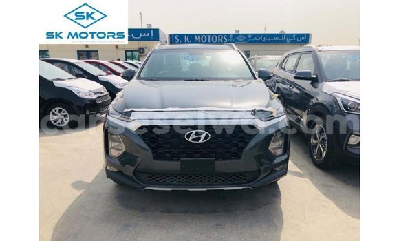Buy Import Hyundai Santa Fe Green Car in Import - Dubai in East Mahé