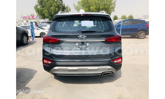 Buy Import Hyundai Santa Fe Green Car in Import - Dubai in East Mahé Buy Import Hyundai Santa Fe Green Car in Import - Dubai in East Mahé
