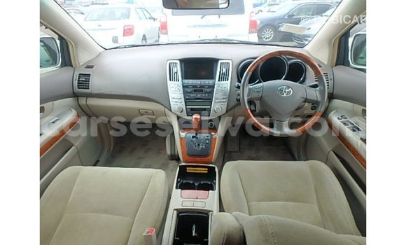 Buy Import Toyota Harrier White Car in Import - Dubai in East Mahé Buy Import Toyota Harrier White Car in Import - Dubai in East Mahé