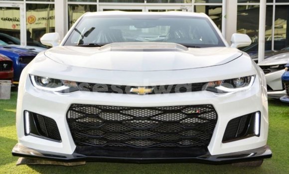 Buy Import Chevrolet Camaro White Car in Import - Dubai in East Mahé
