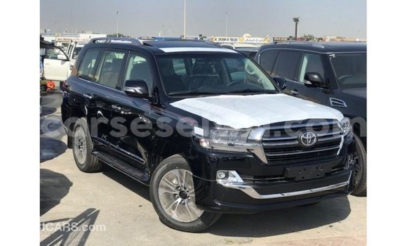 Buy Import Toyota Land Cruiser Black Car in Import - Dubai in East Mahé Buy Import Toyota Land Cruiser Black Car in Import - Dubai in East Mahé