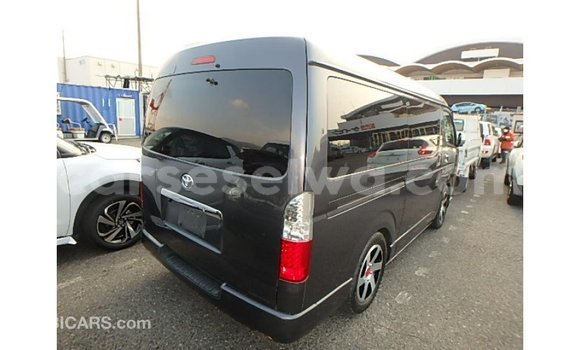Buy Import Toyota Hiace Other Car in Import - Dubai in East Mahé Buy Import Toyota Hiace Other Car in Import - Dubai in East Mahé