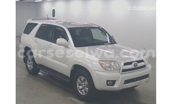 Buy Import Toyota Hilux White Car in Import - Dubai in East Mahé Buy Import Toyota Hilux White Car in Import - Dubai in East Mahé