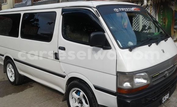 Buy New Toyota Hiace White Car in Les Mamelles in Greater Victoria Buy New Toyota Hiace White Car in Les Mamelles in Greater Victoria