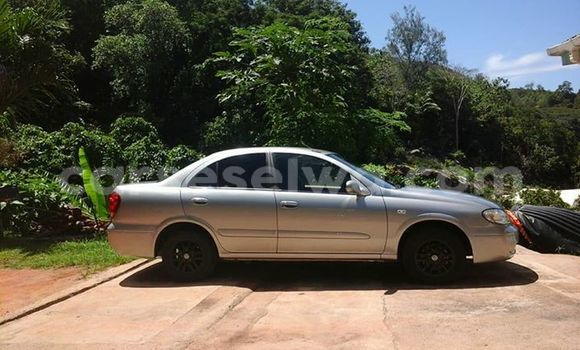 Buy Used Nissan Sunny Black Car in Bel Ombre in West Mahé Buy Used Nissan Sunny Black Car in Bel Ombre in West Mahé