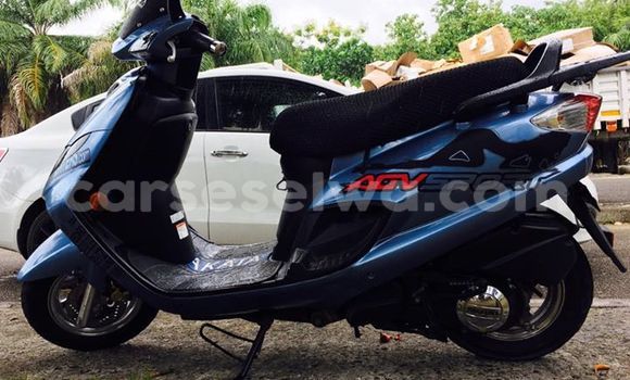 Buy Used Suzuki 125cc Black Moto in Mont Buxton in Greater Victoria Buy Used Suzuki 125cc Black Moto in Mont Buxton in Greater Victoria