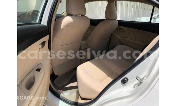 Buy Import Toyota Yaris White Car in Import - Dubai in East Mahé Buy Import Toyota Yaris White Car in Import - Dubai in East Mahé