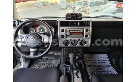 Buy Import Toyota FJ Cruiser Other Car in Import - Dubai in East Mahé Buy Import Toyota FJ Cruiser Other Car in Import - Dubai in East Mahé