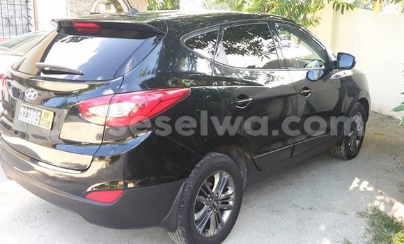Buy Used Hyundai Tucson Black Car in Beau Vallon in North Mahé Buy Used Hyundai Tucson Black Car in Beau Vallon in North Mahé