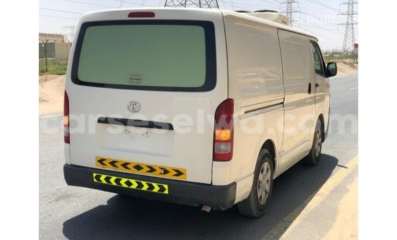 Buy Import Toyota Hiace White Car in Import - Dubai in East Mahé Buy Import Toyota Hiace White Car in Import - Dubai in East Mahé