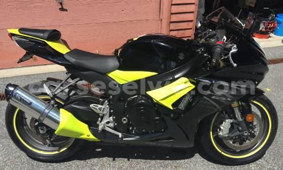Buy Used Suzuki GSX-R Black Moto in Anse Etoile in North Mahé Buy Used Suzuki GSX-R Black Moto in Anse Etoile in North Mahé