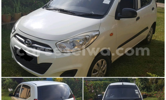 Buy Used Hyundai ix35 White Car in Saint Louis in Greater Victoria Buy Used Hyundai ix35 White Car in Saint Louis in Greater Victoria