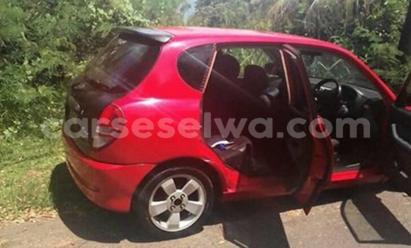Acheter Occasion Voiture Daihatsu Sirion Rouge à Port Glaud, West Mahé Acheter Occasion Voiture Daihatsu Sirion Rouge à Port Glaud, West Mahé