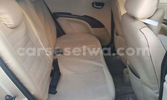 Acheter Occasion Voiture Hyundai ix35 Gris à Beau Vallon, Nord Mahé Acheter Occasion Voiture Hyundai ix35 Gris à Beau Vallon, Nord Mahé