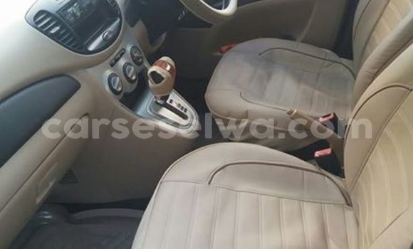 Acheter Occasion Voiture Hyundai ix35 Gris à Beau Vallon, Nord Mahé Acheter Occasion Voiture Hyundai ix35 Gris à Beau Vallon, Nord Mahé