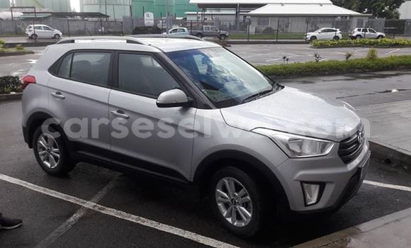 Buy Used Hyundai Grand i10 Silver Car in Mont Buxton in Greater Victoria Buy Used Hyundai Grand i10 Silver Car in Mont Buxton in Greater Victoria