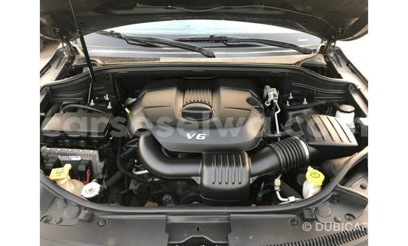 Buy Import Jeep Grand Cherokee Black Car in Import - Dubai in East Mahé Buy Import Jeep Grand Cherokee Black Car in Import - Dubai in East Mahé