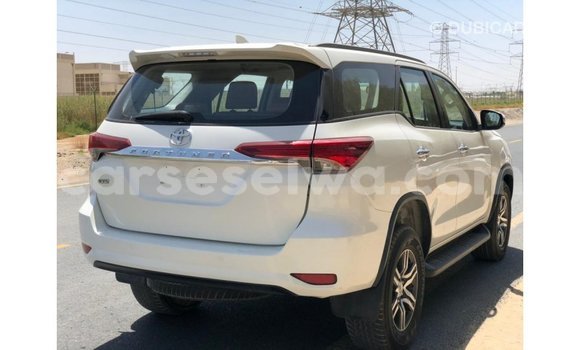 Buy Import Toyota Fortuner White Car in Import - Dubai in East Mahé Buy Import Toyota Fortuner White Car in Import - Dubai in East Mahé