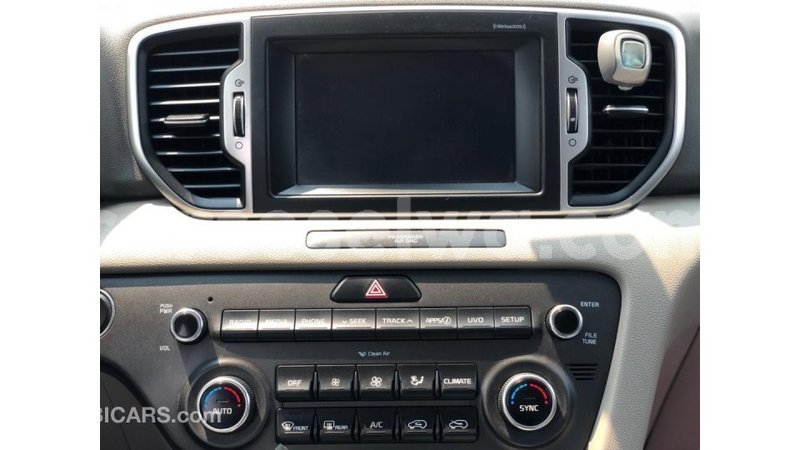 Big with watermark kia sportage east mahe import dubai 7318