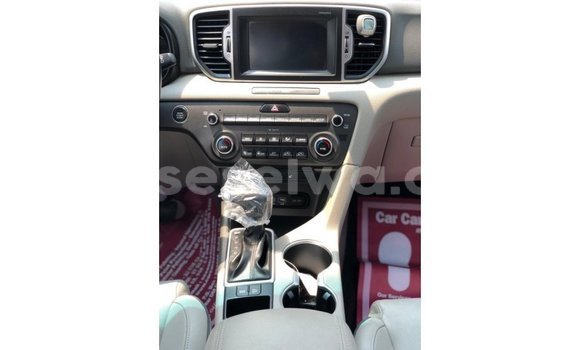 Buy Import Kia Sportage Other Car in Import - Dubai in East Mahé Buy Import Kia Sportage Other Car in Import - Dubai in East Mahé