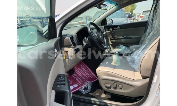 Buy Import Kia Sportage Other Car in Import - Dubai in East Mahé Buy Import Kia Sportage Other Car in Import - Dubai in East Mahé