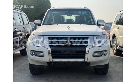 Buy Import Mitsubishi Pajero Black Car in Import - Dubai in East Mahé Buy Import Mitsubishi Pajero Black Car in Import - Dubai in East Mahé