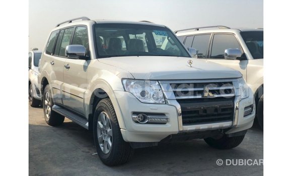 Buy Import Mitsubishi Pajero Black Car in Import - Dubai in East Mahé Buy Import Mitsubishi Pajero Black Car in Import - Dubai in East Mahé