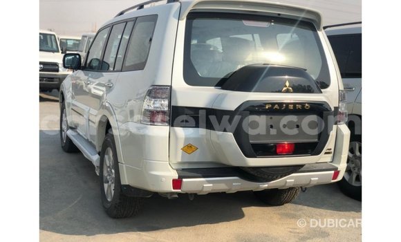 Buy Import Mitsubishi Pajero Black Car in Import - Dubai in East Mahé Buy Import Mitsubishi Pajero Black Car in Import - Dubai in East Mahé