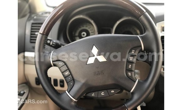 Buy Import Mitsubishi Pajero Black Car in Import - Dubai in East Mahé Buy Import Mitsubishi Pajero Black Car in Import - Dubai in East Mahé