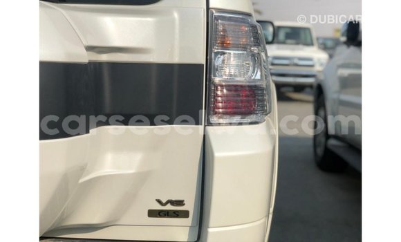 Buy Import Mitsubishi Pajero Black Car in Import - Dubai in East Mahé Buy Import Mitsubishi Pajero Black Car in Import - Dubai in East Mahé
