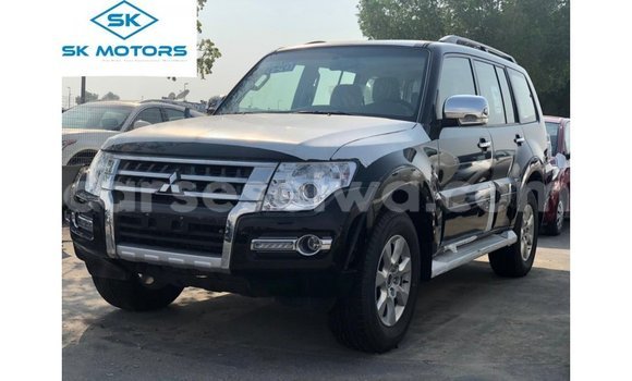 Buy Import Mitsubishi Pajero Black Car in Import - Dubai in East Mahé