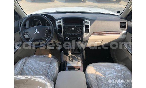Buy Import Mitsubishi Pajero Black Car in Import - Dubai in East Mahé Buy Import Mitsubishi Pajero Black Car in Import - Dubai in East Mahé